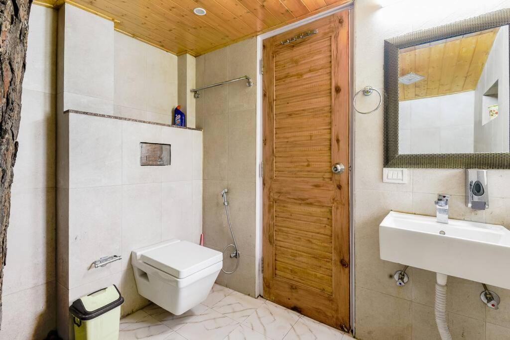 Kasauli Cascade A Cheerfull 4 Bedroom Challet 외부 사진