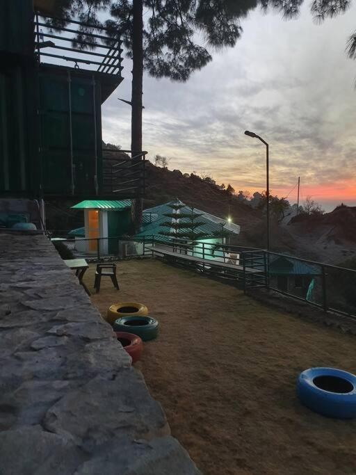 Kasauli Cascade A Cheerfull 4 Bedroom Challet 외부 사진