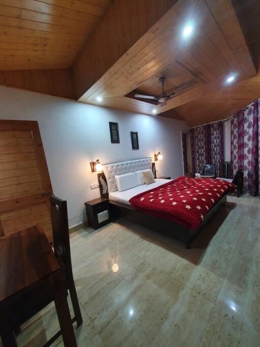 Kasauli Cascade A Cheerfull 4 Bedroom Challet 외부 사진