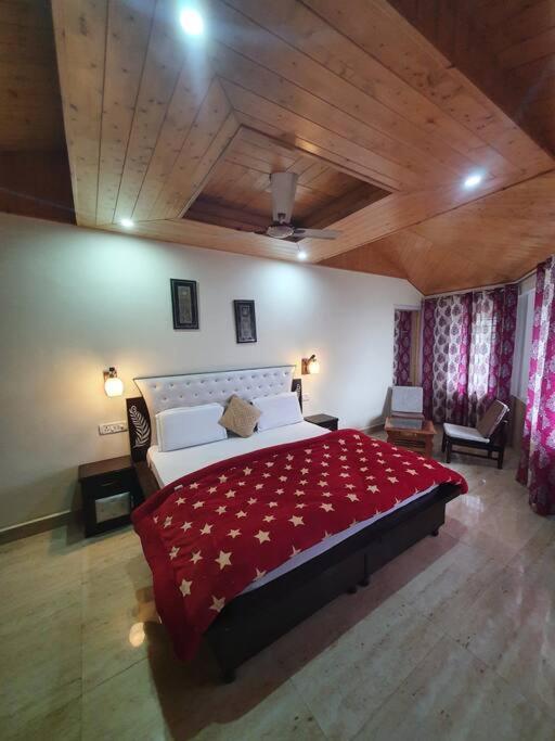 Kasauli Cascade A Cheerfull 4 Bedroom Challet 외부 사진