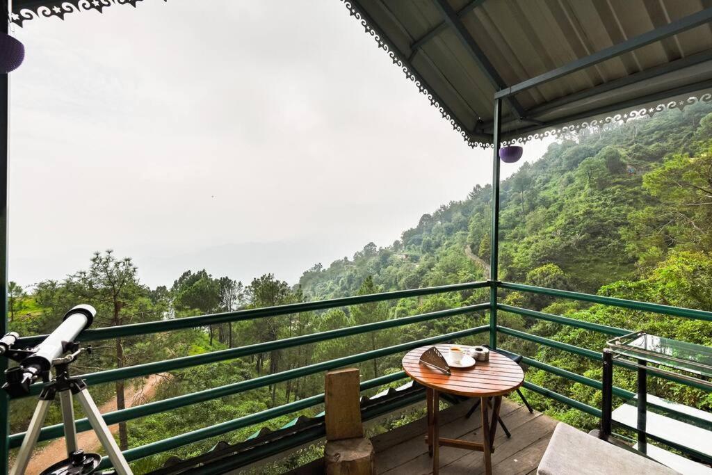Kasauli Cascade A Cheerfull 4 Bedroom Challet 외부 사진