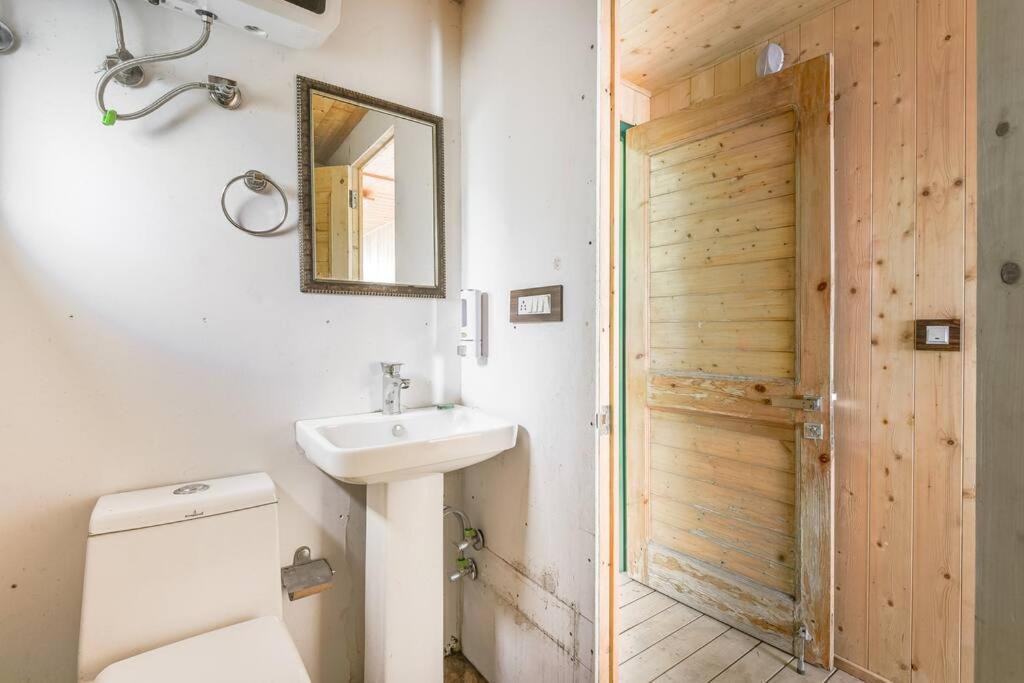 Kasauli Cascade A Cheerfull 4 Bedroom Challet 외부 사진