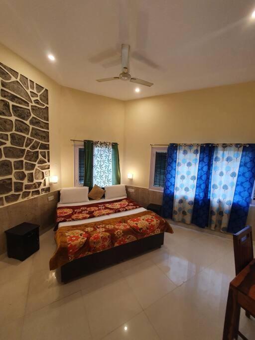 Kasauli Cascade A Cheerfull 4 Bedroom Challet 외부 사진